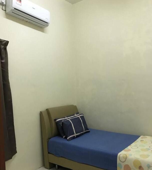 Hj Homestay Kuala Terengganu Exterior foto