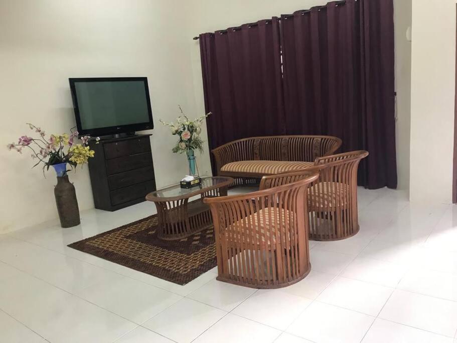 Hj Homestay Kuala Terengganu Exterior foto
